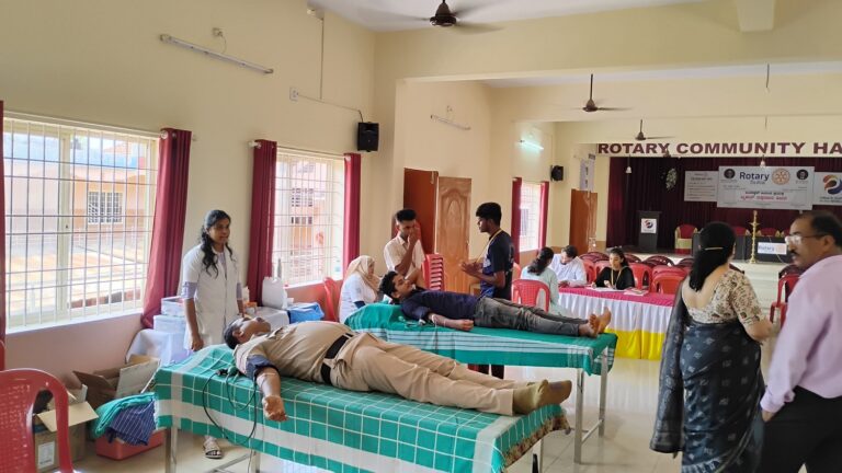 Blood_donation_camp_24(2)